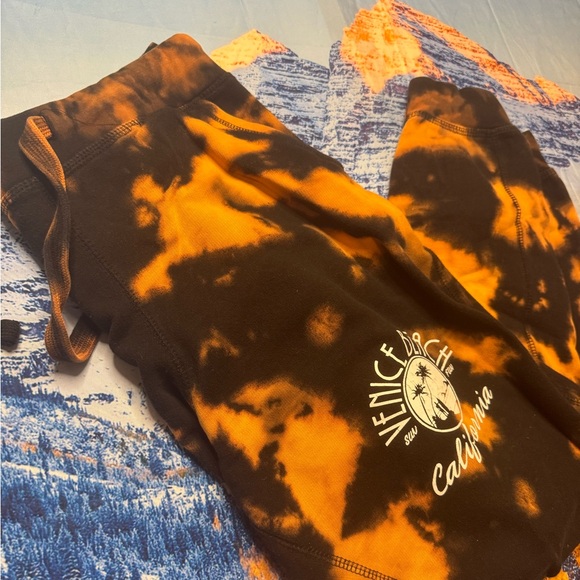 Venice Beach California Joggers - Picture 2 of 8